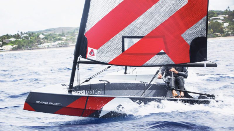 Bienvenue dans une voile plus libre, sans contraintes, une voile ou tout est pensé pour vous simplifier la vie, sur l'eau, comme à terre, du montage au transport en passant par le stockage.
Bienvenue dans la voile du futur.