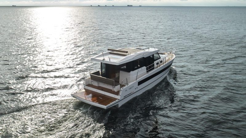 Built in Poland by the NORTHMAN Shipyard, the MAXUS sailboats and the Nexus 870 and Northman 1200 trawlers have been distributed in France and Switzerland by the CATWAY company since 2009.