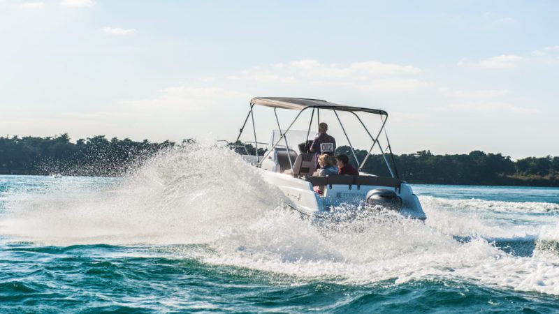 Spezialist für Outdoorschutz Boot. – ©Jean-Yves Gautier