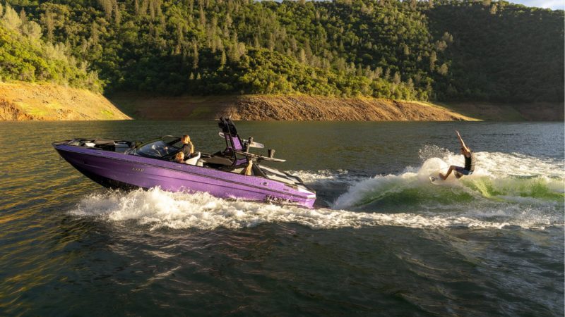 Formerly known as Vully Marine Sàrl, we have been working in the nautical world since 2007. Formerly Malibu / AXIS agent, we now offer the Centurion Boats brand for direct import. Take advantage of our know-how for the purchase, maintenance and repair of your boat.