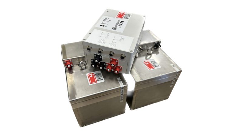 Accumulateurs d'énergie lithium-ion de 12-420V avec 1,5kWh à 140kWh en version série ou personnalisée